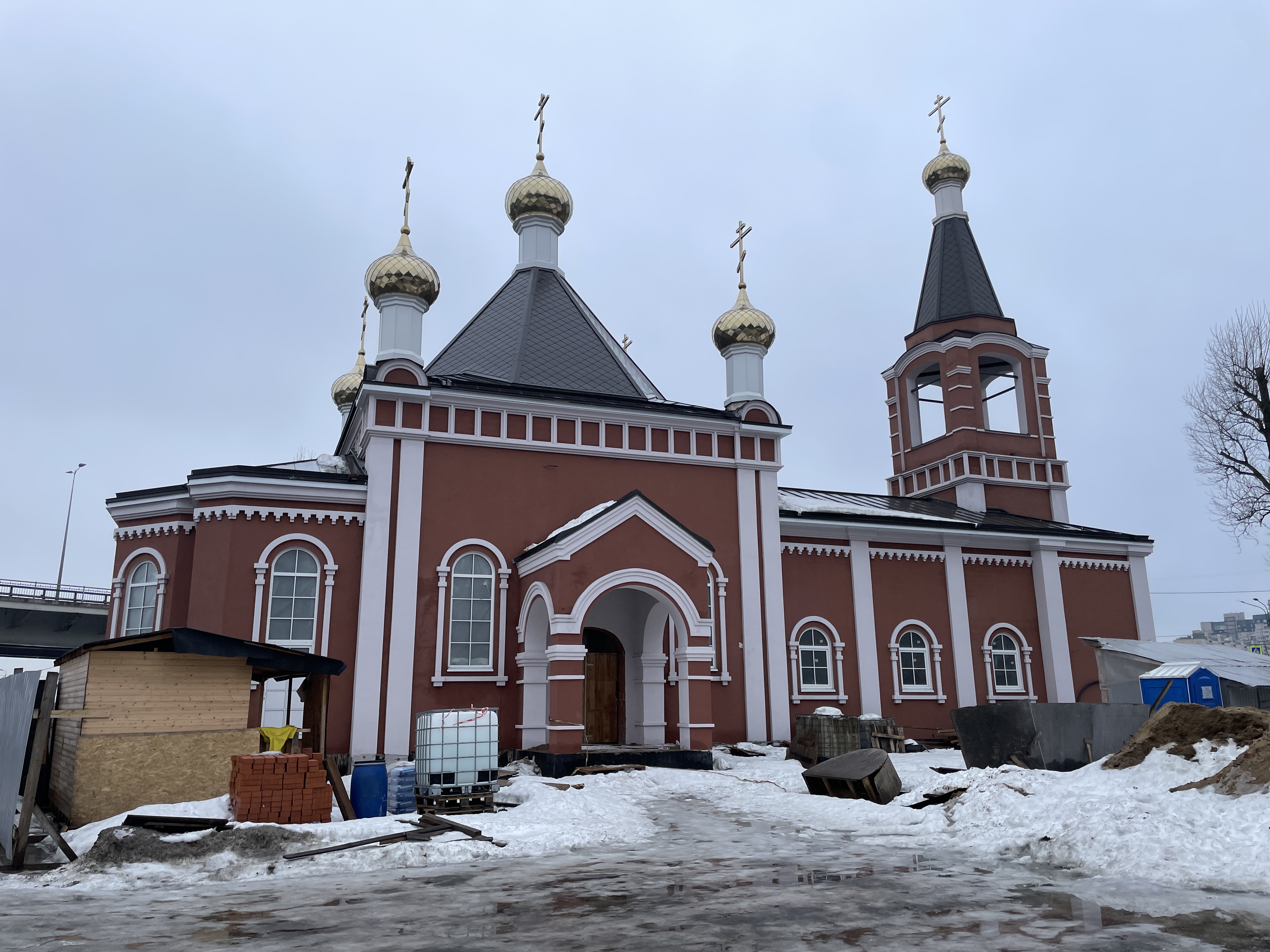 Храм на ул.Комунны