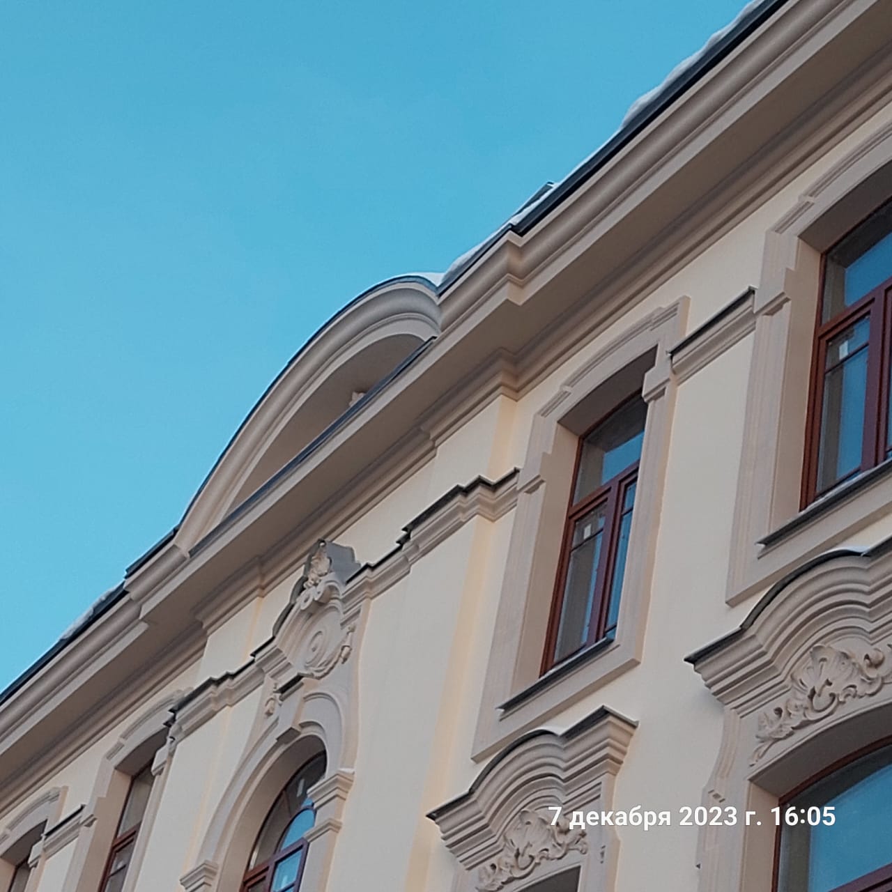 Здание на Метрофаневском ш